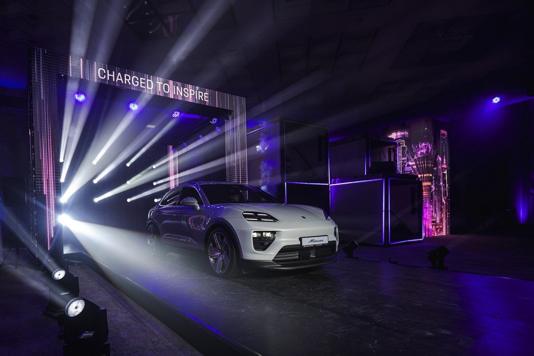 Қазақстанда тұңғыш толық электрлі Porsche Macan нарыққа шықты
